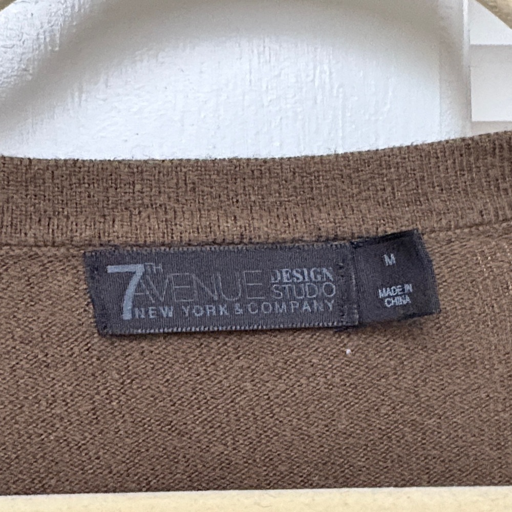 Women's dark green Cardigan Sweater - Picture 2 of 4